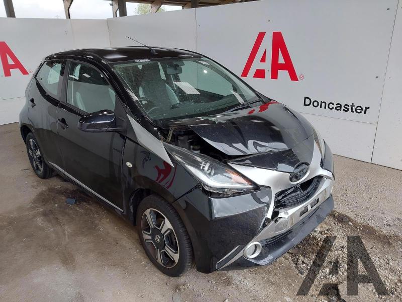 2015 TOYOTA AYGO VVT-I X-CLUSIV 998cc PETROL MANUAL 5 DOOR HATCHBACK