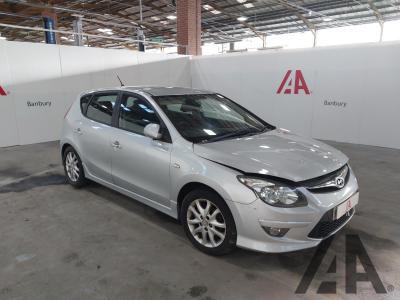 Image of 2011 HYUNDAI I30 COMFORT CRDI 1582cc TURBO DIESEL MANUAL 6 Speed 5 DOOR HATCHBACK