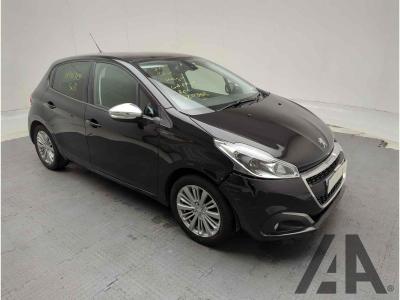 Image of 2019 PEUGEOT 208 PURETECH S/S SIGNATURE 1199cc PETROL MANUAL 5 DOOR HATCHBACK