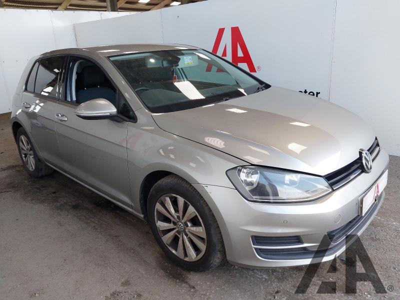 2014 VOLKSWAGEN GOLF SE TDI BLUEMOTION TECHNOLOGY D 1598cc TURBO DIESEL SEMI AUTO 7 Speed 5 DOOR HATCHBACK
