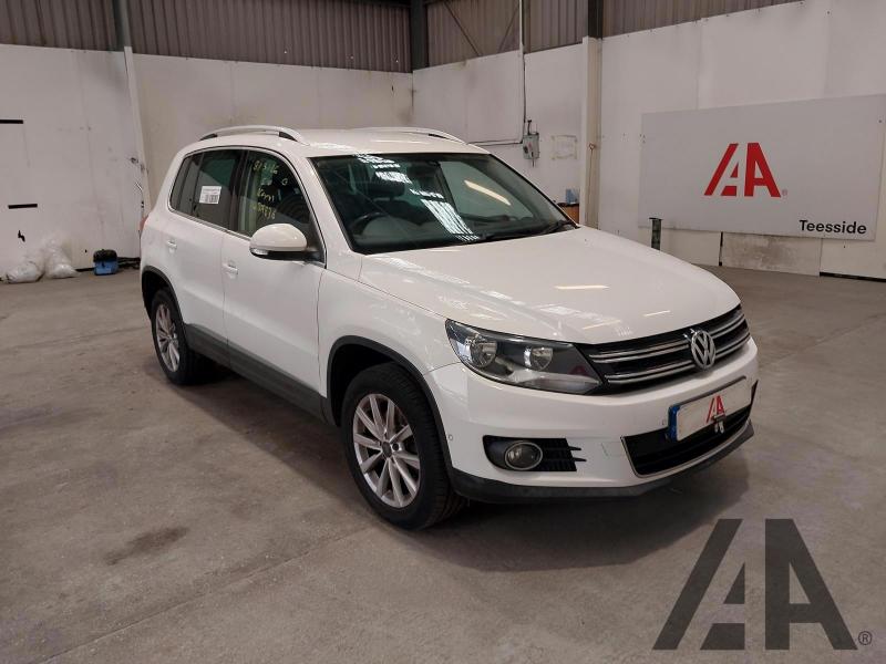 2013 VOLKSWAGEN TIGUAN SE TDI BLUEMOTION TECHNOLOGY 4 1968cc TURBO DIESEL MANUAL 6 Speed 5 DOOR ESTATE