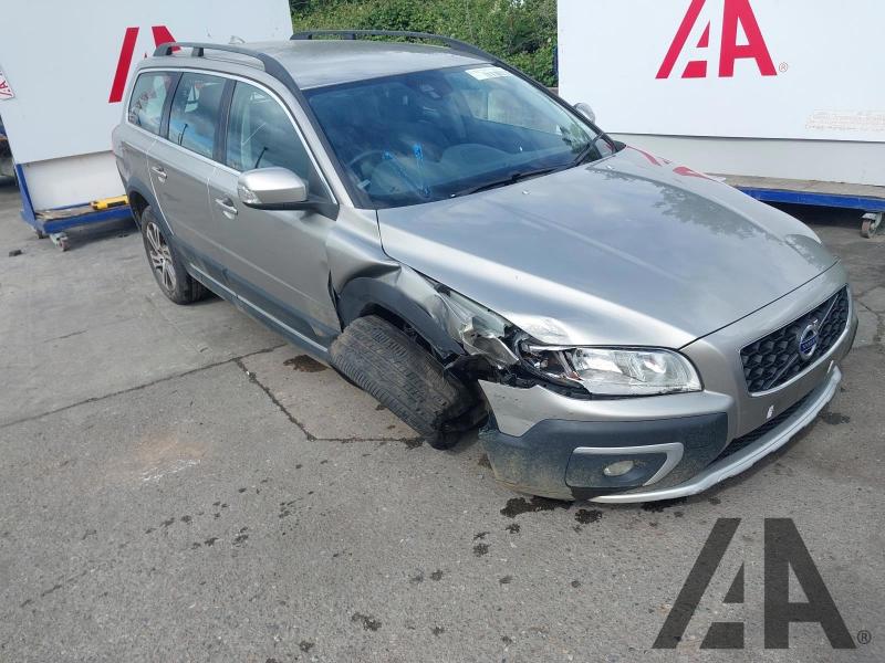 2013 VOLVO XC70 D4 SE AWD 2400cc TURBO DIESEL MANUAL 6 Speed 5 DOOR ESTATE