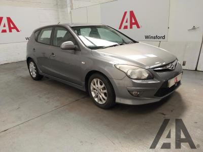 Image of 2011 HYUNDAI I30 COMFORT CRDI 1582cc TURBO DIESEL AUTOMATIC 4 Speed 5 DOOR HATCHBACK