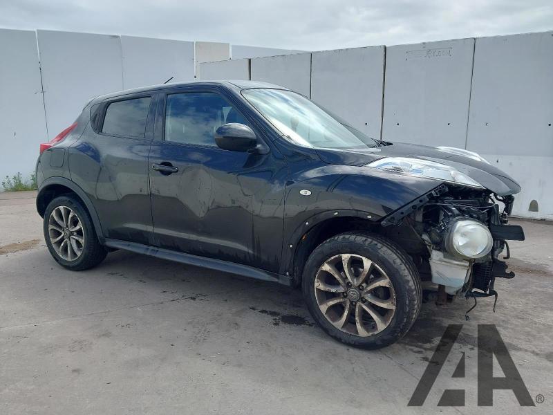 2013 NISSAN JUKE TEKNA DCI 1461cc TURBO DIESEL MANUAL 6 Speed 5 DOOR HATCHBACK