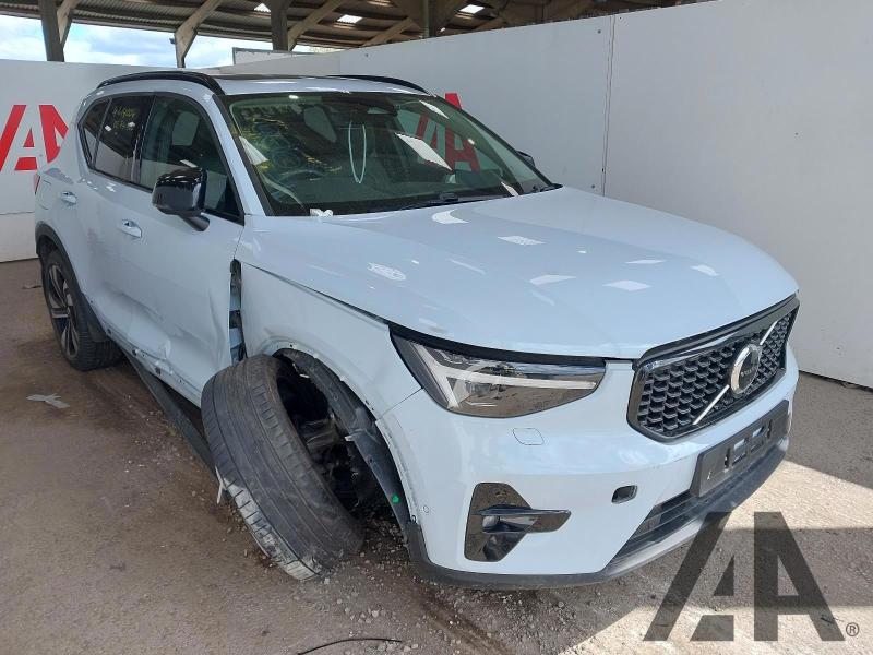 2024 VOLVO XC40 B3 ULTRA 1969cc TURBO PETROL SEMI AUTO 5 DOOR ESTATE