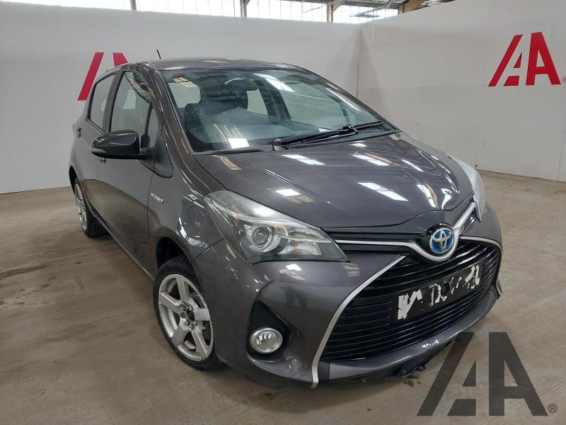 2015 TOYOTA YARIS HYBRID ICON 1497cc PETROL/ELECTRIC CVT 5 DOOR HATCHBACK