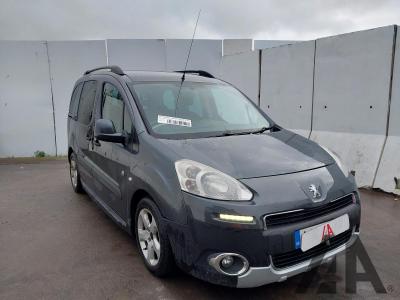 Image of 2015 PEUGEOT PARTNER HDI TEPEE OUTDOOR 1560cc TURBO DIESEL MANUAL 5 Speed 5 DOOR MPV