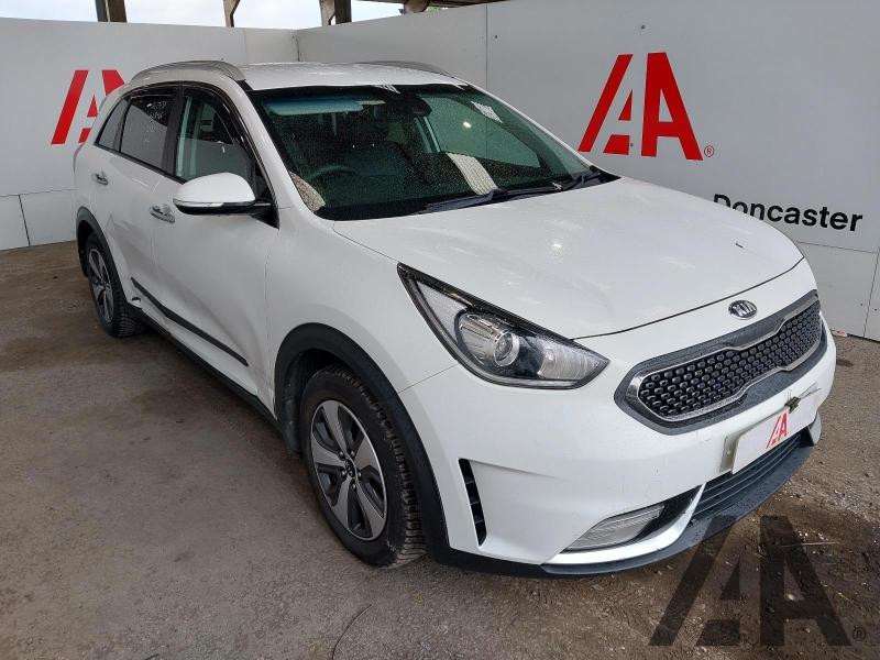 2017 KIA NIRO 2 1580cc PETROL/ELECTRIC SEMI AUTO 6 Speed 5 DOOR ESTATE