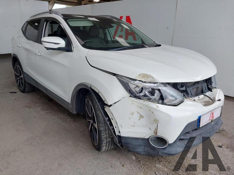 2015 NISSAN QASHQAI DCI TEKNA 1461cc TURBO DIESEL MANUAL 6 Speed 5 DOOR HATCHBACK