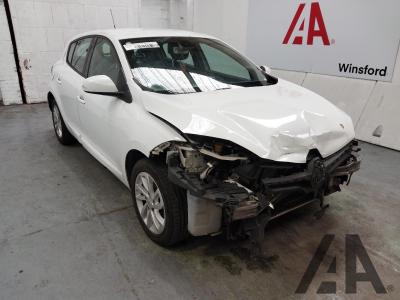 Image of 2015 RENAULT MEGANE DYNAMIQUE NAV DCI 1461cc TURBO DIESEL MANUAL 6 Speed 5 DOOR HATCHBACK