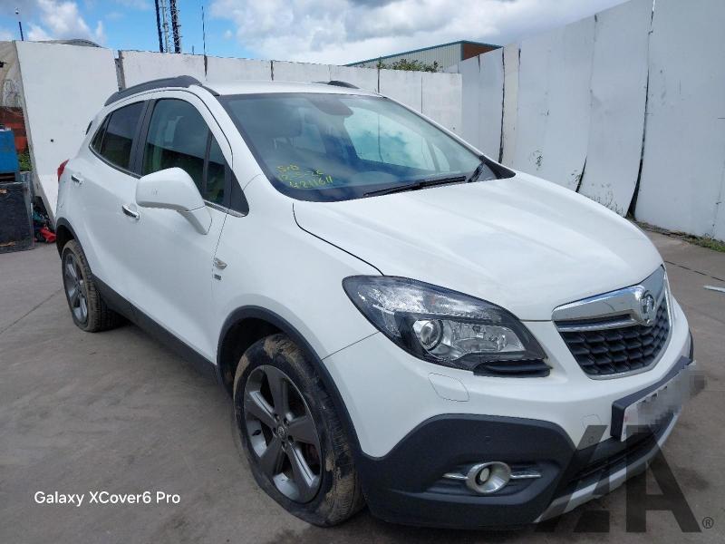 2013 VAUXHALL MOKKA SE CDTI S/S 1686cc TURBO DIESEL MANUAL 6 Speed 5 DOOR HATCHBACK