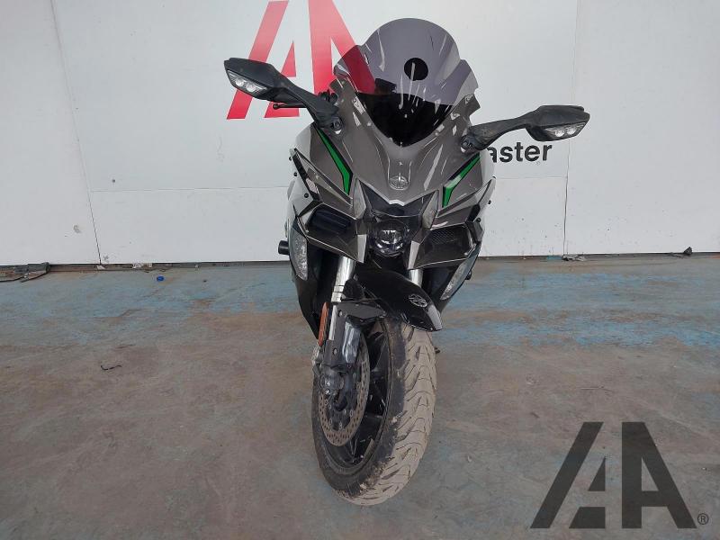 2019 KAWASAKI ZX (NINJA ) H2 SX SE PLUS 1002 DKF 998cc SUPER