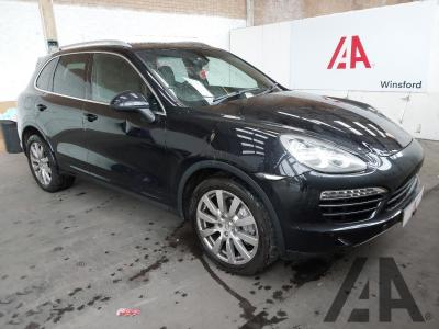 Image of 2011 PORSCHE CAYENNE D V6 TIPTRONIC 2967cc TURBO DIESEL AUTOMATIC 8 Speed 5 DOOR ESTATE