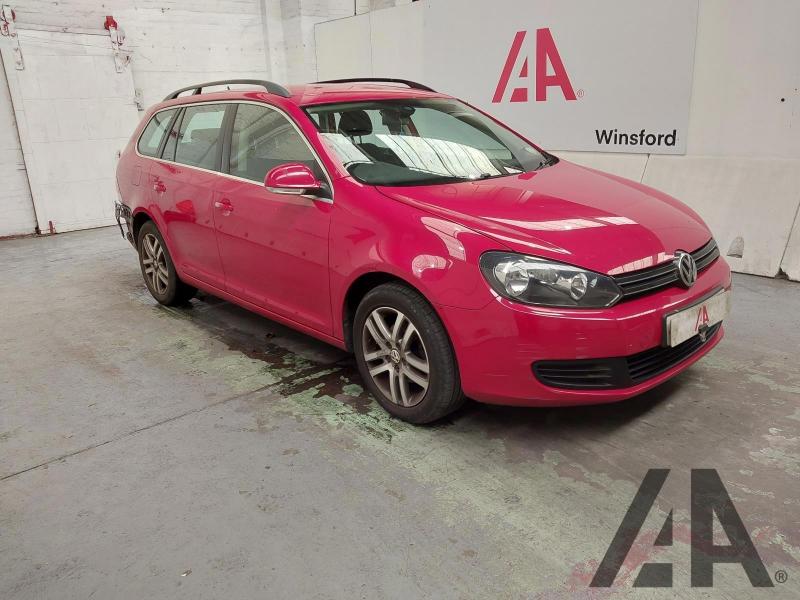 2010 VOLKSWAGEN GOLF SE TDI BLUEMOTION 1598cc TURBO DIESEL MANUAL 5 Speed 5 DOOR ESTATE