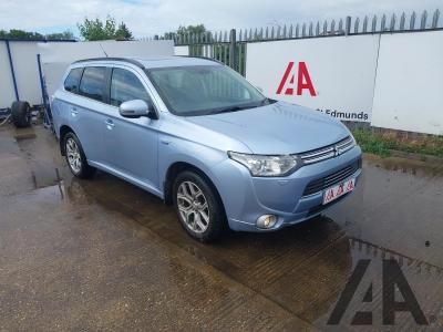 Image of 2015 MITSUBISHI OUTLANDER PHEV GX 4H 1998cc PETROL/ELECTRIC CVT 5 DOOR ESTATE