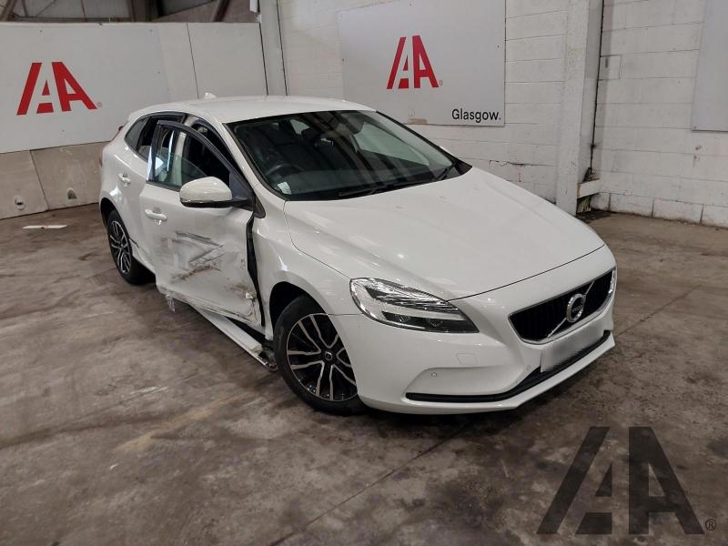 2019 VOLVO V40 T2 R-DESIGN EDITION 1969cc TURBO PETROL MANUAL 6 Speed 5 DOOR HATCHBACK