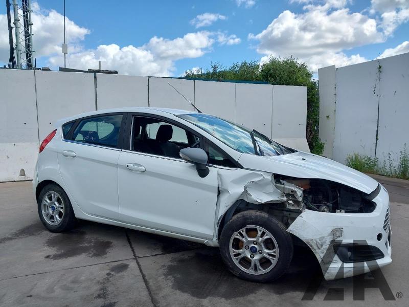 2014 FORD FIESTA ZETEC ECONETIC TDCI 1560cc TURBO DIESEL MANUAL 5 Speed 5 DOOR HATCHBACK
