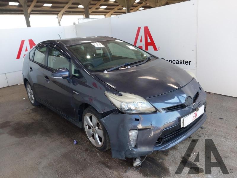 2013 TOYOTA PRIUS T SPIRIT VVT-I 1797cc PETROL/ELECTRIC CVT 5 DOOR HATCHBACK
