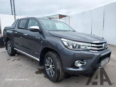 Image of 2019 TOYOTA HI-LUX INVINCIBLE 4WD D-4D DCB 2393cc TURBO DIESEL AUTOMATIC PICK UP
