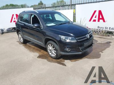 Image of 2013 VOLKSWAGEN TIGUAN SE TDI BLUEMOTION TECHNOLOGY 1968cc TURBO DIESEL MANUAL 6 Speed 5 DOOR ESTATE