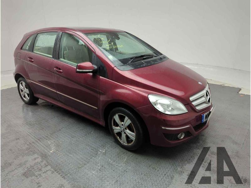2010 MERCEDES B-CLASS B160 SE 1498cc PETROL CVT 1 Speed 5 DOOR MPV