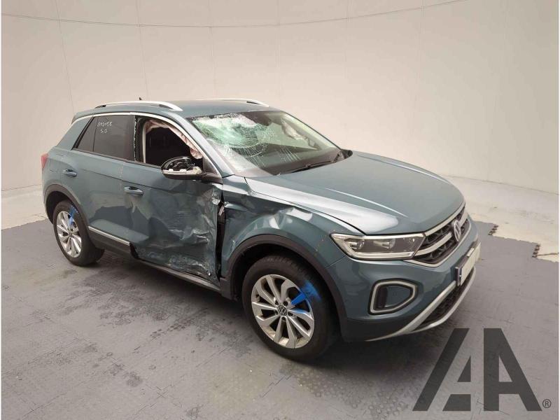 2024 VOLKSWAGEN T-ROC STYLE TSI 1498cc TURBO PETROL MANUAL 5 DOOR HATCHBACK