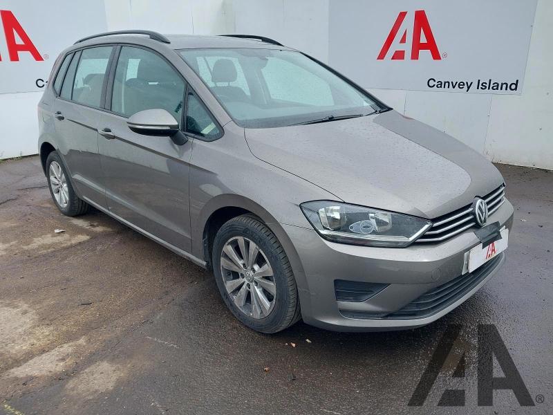 2016 VOLKSWAGEN GOLF SV SE TSI DSG 1395cc TURBO PETROL SEMI AUTO 7 Speed 5 DOOR MPV