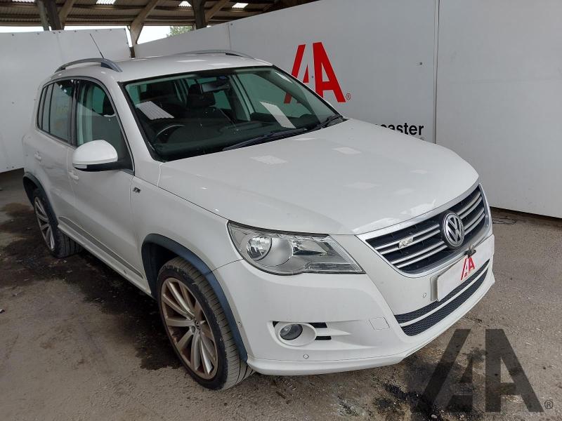 2010 VOLKSWAGEN TIGUAN R LINE TDI 4MOTION DSG 1968cc TURBO DIESEL SEMI AUTO 7 Speed 5 DOOR ESTATE