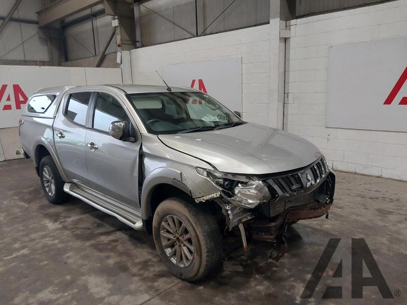 2017 MITSUBISHI L200 DI-D 4WD BARBARIAN DCB 2442cc TURBO DIESEL AUTOMATIC 5 Speed PICK UP