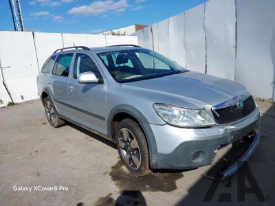 Image of 2012 SKODA OCTAVIA SCOUT TDI CR 1968cc TURBO DIESEL MANUAL 6 Speed 5 DOOR ESTATE