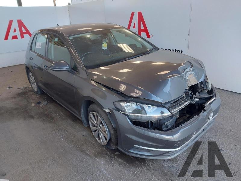 2017 VOLKSWAGEN GOLF SE NAVIGATION TDI BLUEMOTION T 1598cc TURBO DIESEL SEMI AUTO 7 Speed 5 DOOR HATCHBACK
