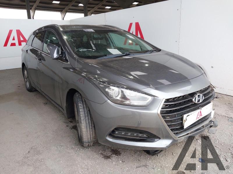 2015 HYUNDAI I40 CRDI SE NAV BLUE DRIVE 1685cc TURBO DIESEL MANUAL 6 Speed 5 DOOR ESTATE