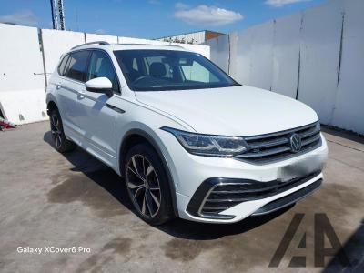 2023 VOLKSWAGEN TIGUANSPACE R-LINE TDI DSG 1968cc TURBO DIESEL SEMI AUTO 5 DOOR ESTATE