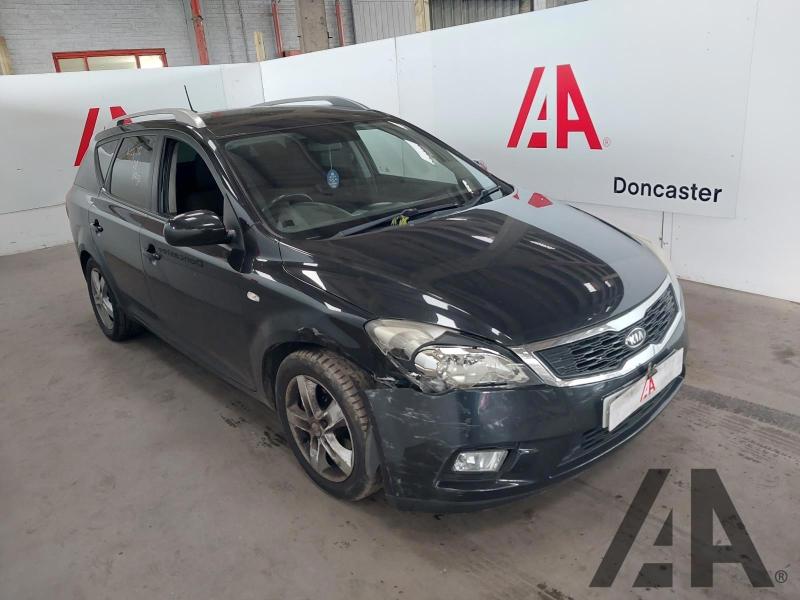 2012 KIA CEED CRDI 2 SW ECODYNAMICS 1582cc TURBO DIESEL MANUAL 6 Speed 5 DOOR ESTATE