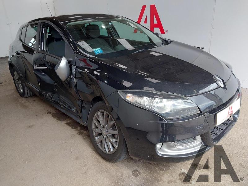 2014 RENAULT MEGANE KNIGHT EDITION VVT 1598cc PETROL MANUAL 6 Speed 5 DOOR HATCHBACK