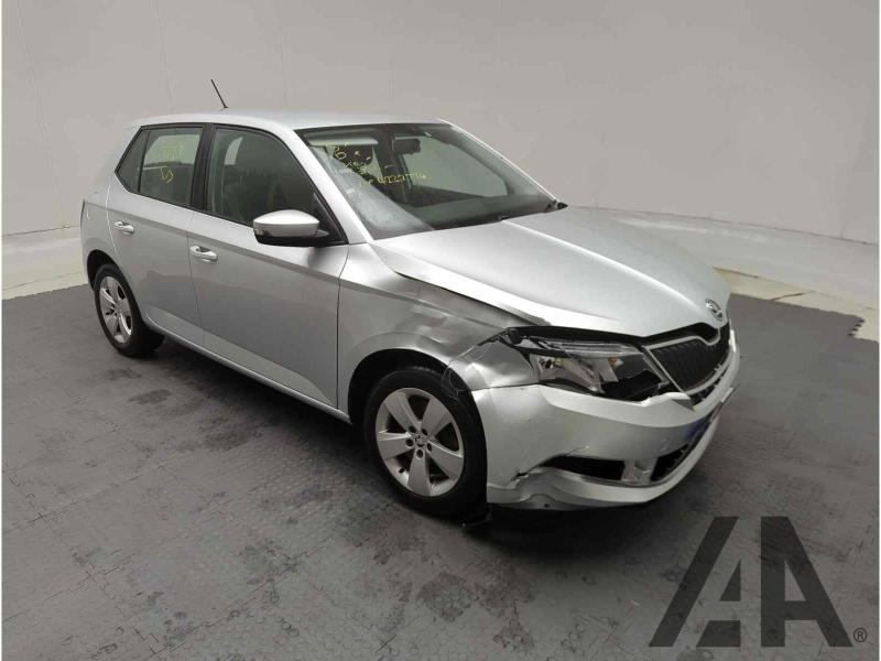 2015 SKODA FABIA SE TSI 1197cc TURBO PETROL MANUAL 6 Speed 5 DOOR HATCHBACK