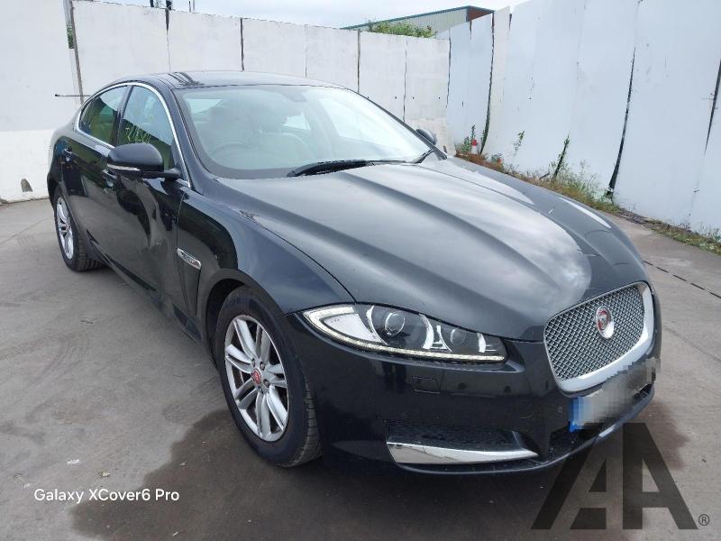 2014 JAGUAR XF D LUXURY 2179cc TURBO DIESEL AUTOMATIC 8 Speed 4 DOOR SALOON
