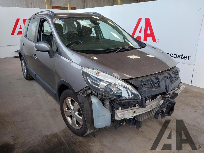 2015 RENAULT SCENIC XMOD DYNAMIQUE NAV DCI 1461cc TURBO DIESEL MANUAL 6 Speed 5 DOOR MPV