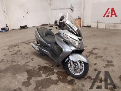 Image of 2007 SUZUKI AN (BURGMAN) 385cc PETROL SCOOTER