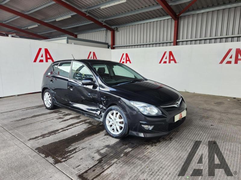 2011 HYUNDAI I30 COMFORT CRDI 1582cc TURBO DIESEL MANUAL 6 Speed 5 DOOR HATCHBACK