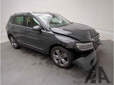 Image of 2019 VOLKSWAGEN TIGUAN SEL TDI 4MOTION 1968cc TURBO DIESEL MANUAL 6 Speed 5 DOOR ESTATE