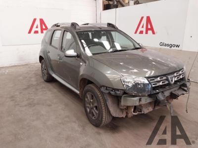 Image of 2015 DACIA DUSTER LAUREATE DCI 1461cc TURBO DIESEL MANUAL 6 Speed 5 DOOR HATCHBACK