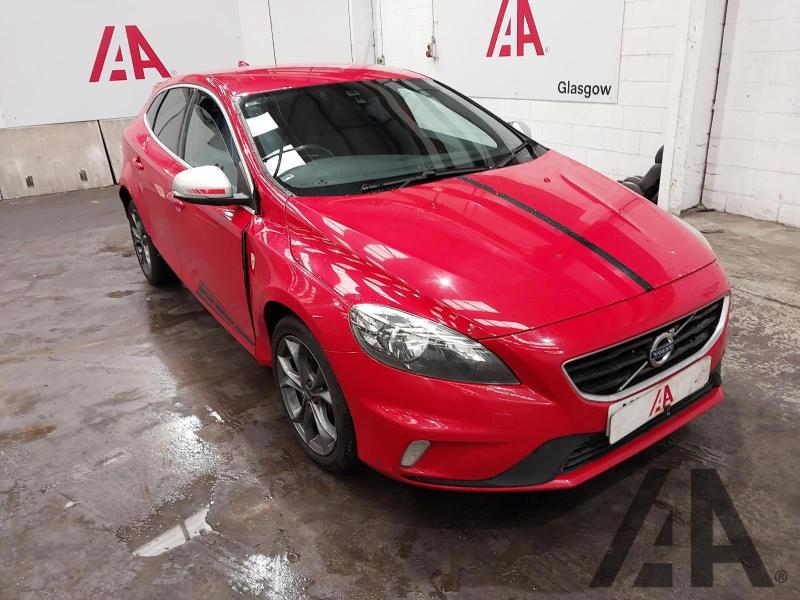 2015 VOLVO V40 D4 R-DESIGN NAV 1969cc TURBO DIESEL MANUAL 6 Speed 5 DOOR HATCHBACK