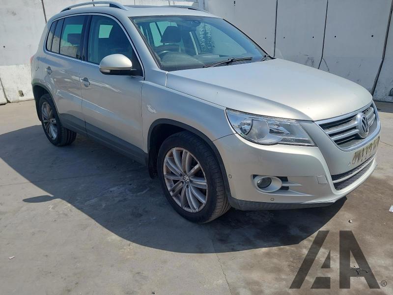 2009 VOLKSWAGEN TIGUAN SPORT TDI 1968cc TURBO DIESEL MANUAL 6 Speed 5 DOOR ESTATE
