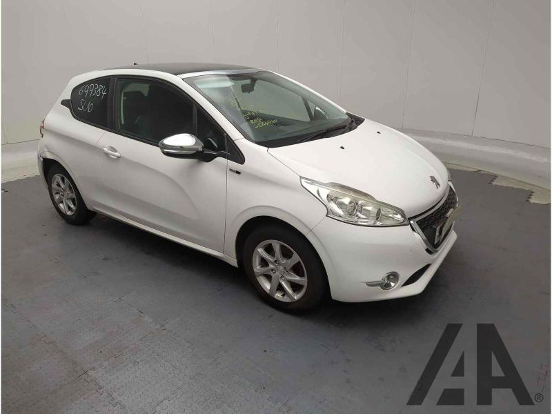 2014 PEUGEOT 208 STYLE 1199cc PETROL MANUAL 3 DOOR HATCHBACK