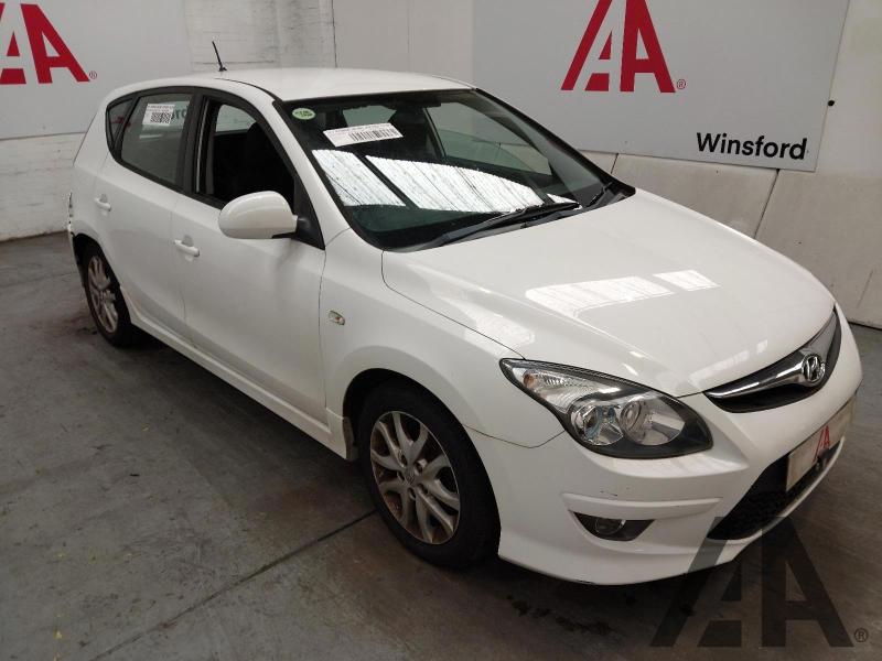 2011 HYUNDAI I30 COMFORT CRDI 1582cc TURBO DIESEL MANUAL 6 Speed 5 DOOR HATCHBACK
