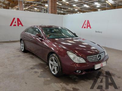 Image of 2006 MERCEDES CLS CLS320 CDI 2987cc TURBO DIESEL AUTOMATIC 4 DOOR COUPE
