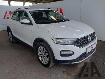Image of 2018 VOLKSWAGEN T-ROC SE TSI EVO 1498cc TURBO PETROL MANUAL 5 DOOR HATCHBACK