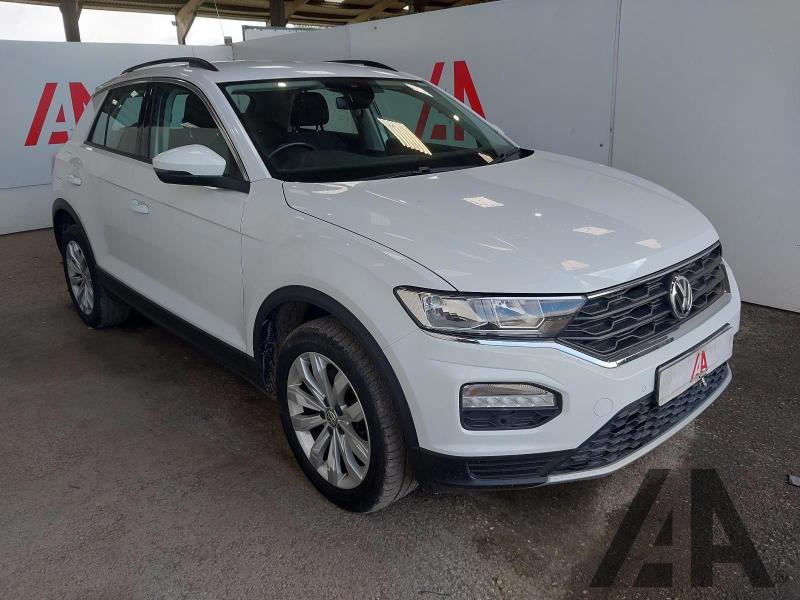 2018 VOLKSWAGEN T-ROC SE TSI EVO 1498cc TURBO PETROL MANUAL 5 DOOR HATCHBACK