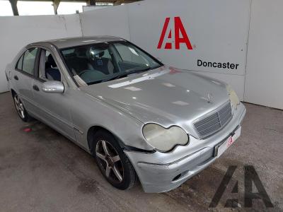 Image of 2003 MERCEDES C-CLASS C220 CDI CLASSIC SE 2148cc TURBO DIESEL AUTOMATIC 4 DOOR SALOON